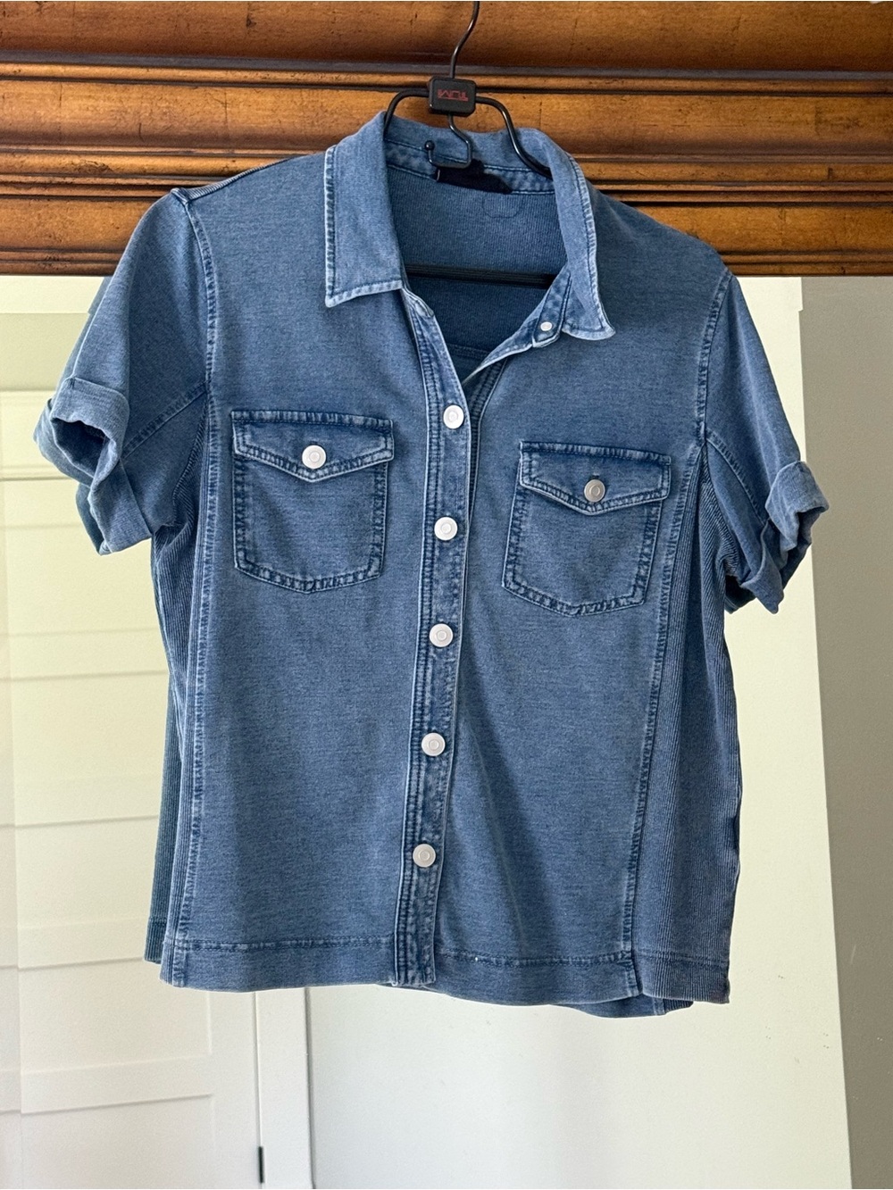 Jane & Delancey Denim Knit Short Sleeve Button-Up Shirt